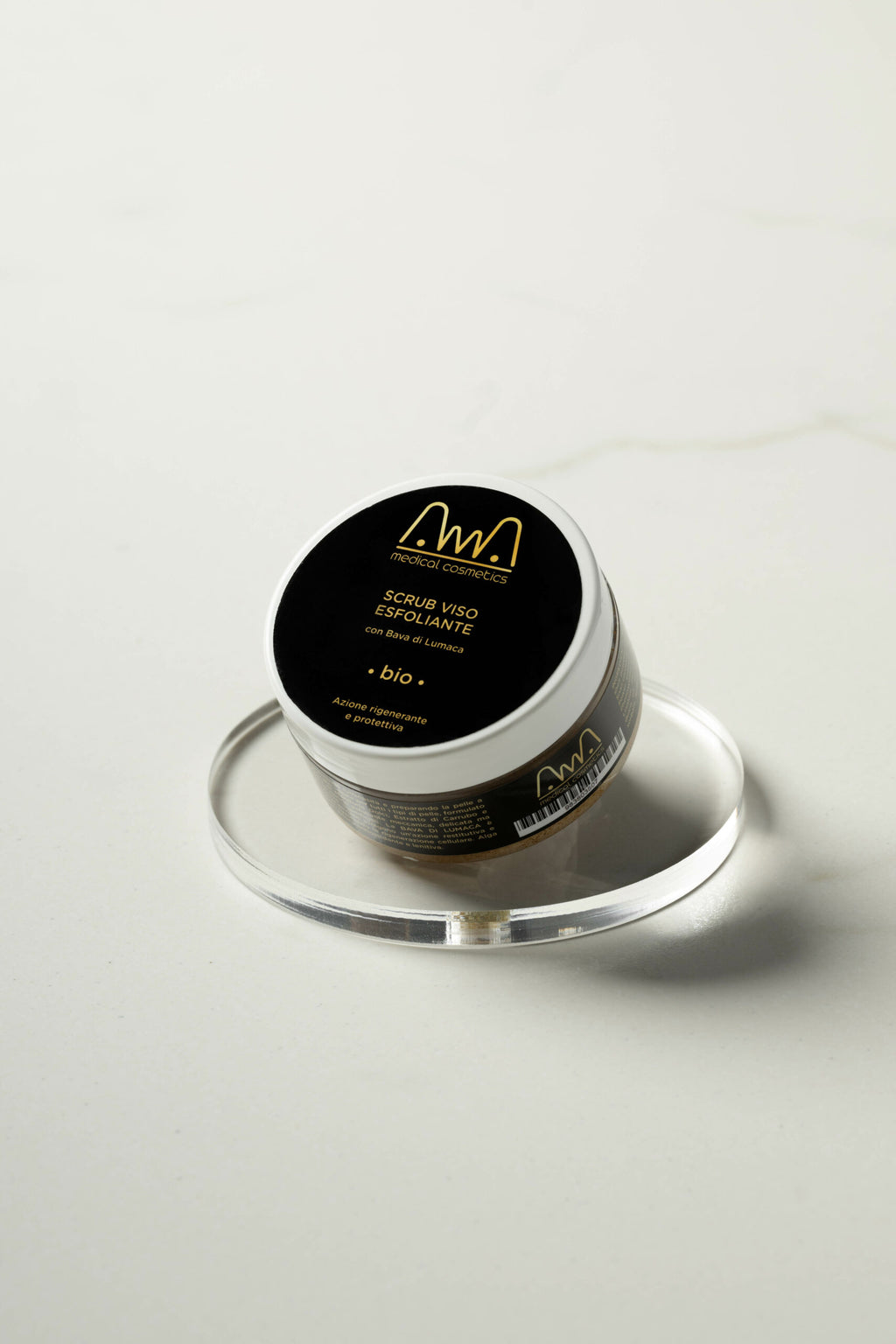 SCRUB GEL VISO CON MICROGRANULI VEGETALI con Bava di Lumaca